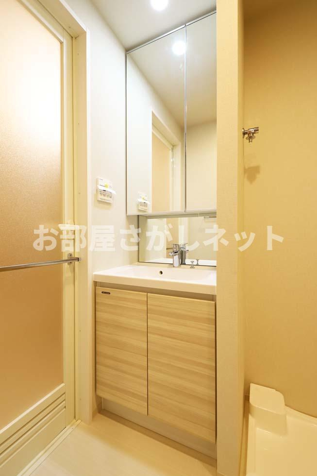セジョリ横浜WESTⅡ【おとり物件なし】#学生・社会人にオススメ！初期費用分割払いOK！の独立洗面台