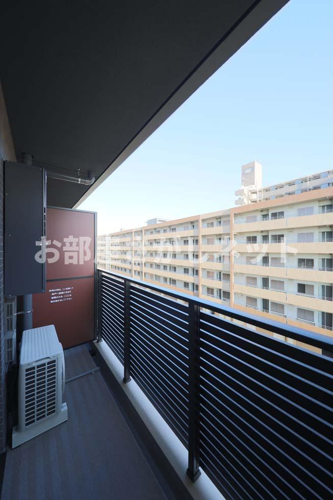 セジョリ横浜WESTⅡ【おとり物件なし】#学生・社会人にオススメ！初期費用分割払いOK！のバルコニー