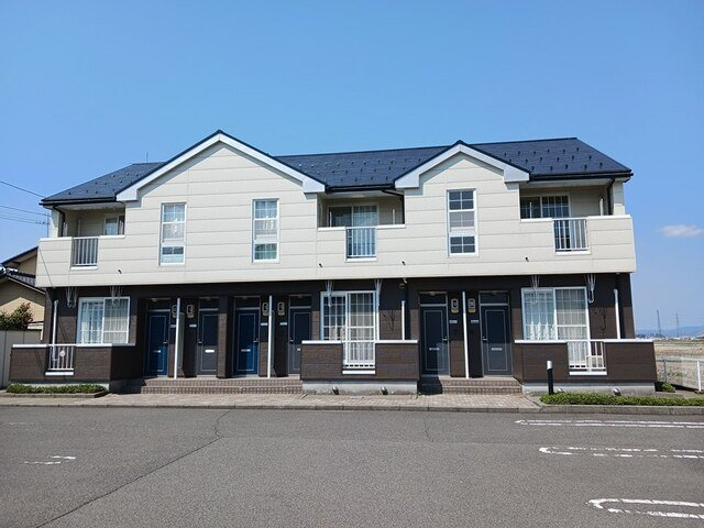 ＥＳＳＥＸ　ＣＯＵＲＴの外観