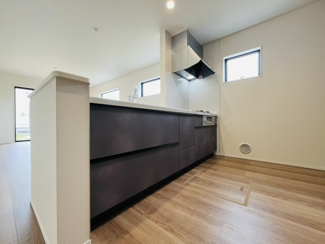東海市養父町八王子60-2『仲介手数料無料』新築一戸建て・建売のキッチン