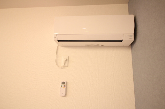  | D-ROOM五十川 | 301 エアコン（リビング）