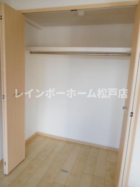 グラース 【非対面対応】接客・申込・契約オンライン！LINE×相談可！の収納