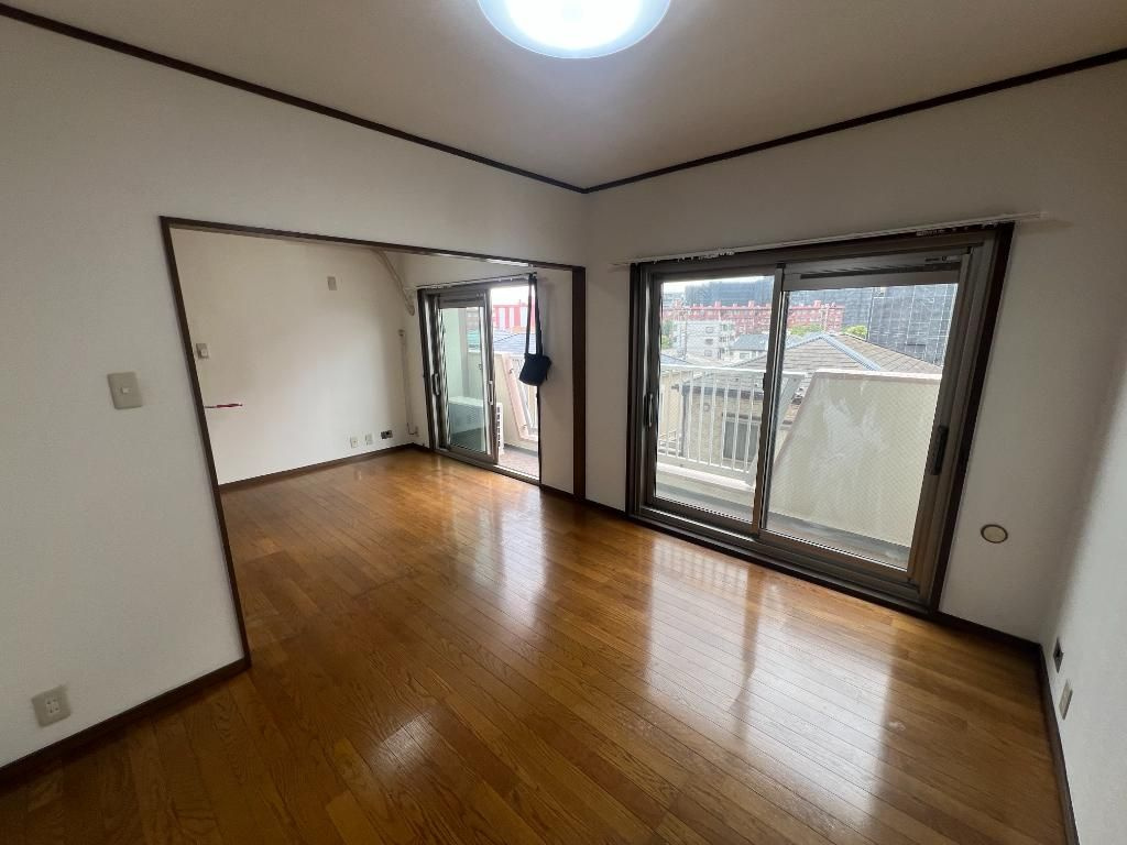 イト－ピア市川マンション