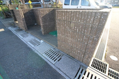  | ボヌール藤 | ゴミ置場