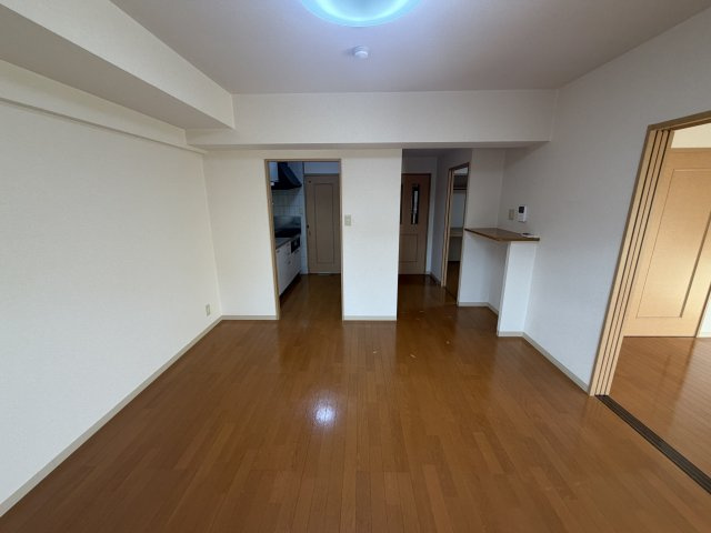 シンシア東山台の居間・リビング