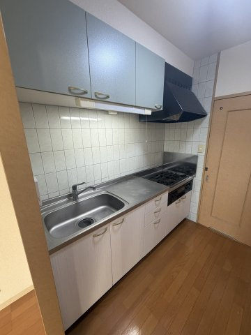 シンシア東山台のキッチン
