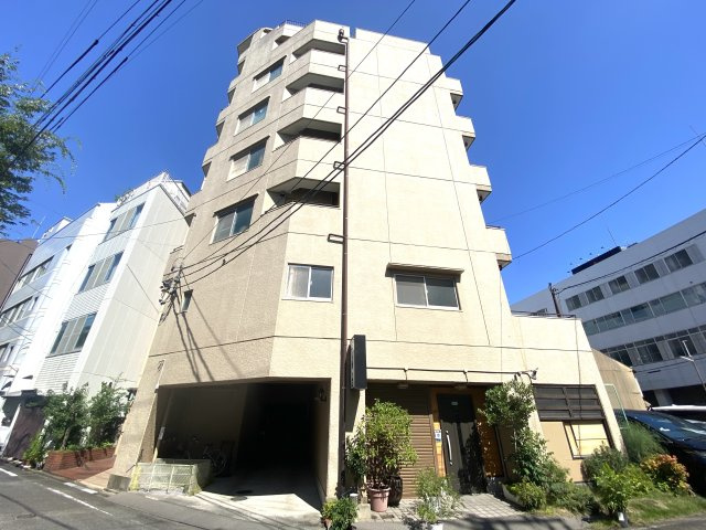 カーサ東泉の外観