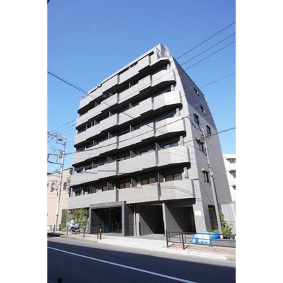 【外観】 | ルーブル練馬伍番館 | 鉄筋コンクリート造のがっちりとした建物。
