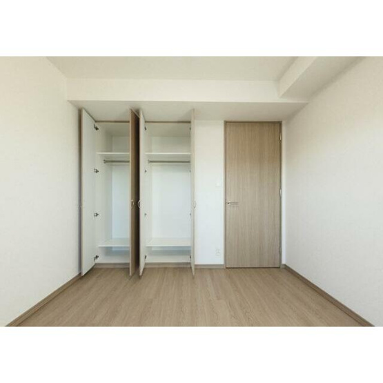 【寝室】 | ルーブル練馬伍番館 | きれいなフローリング。