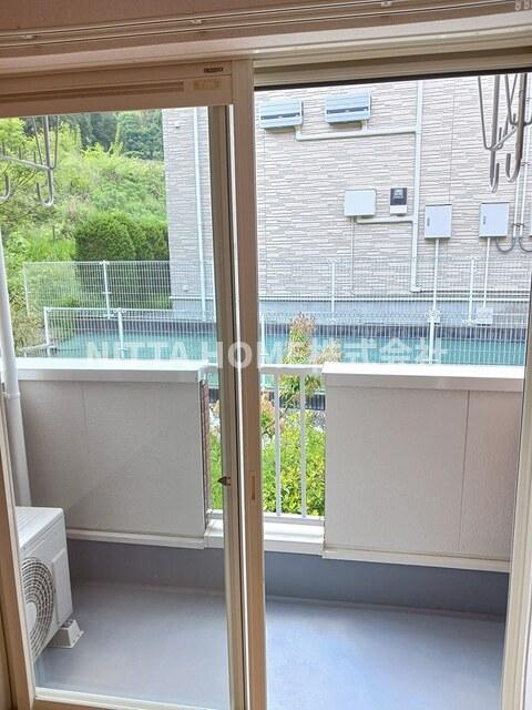 アルメールＣのバルコニー|明るいバルコニーもあります☆彡