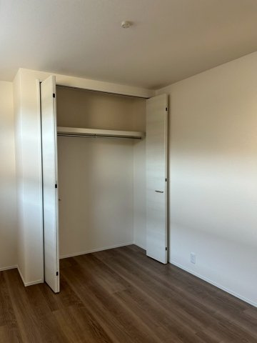 リーブルガーデン丸亀市川西町南１号棟の収納
