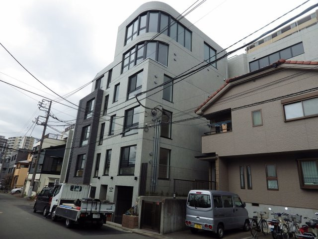 コンフォリア本駒込1丁目の外観