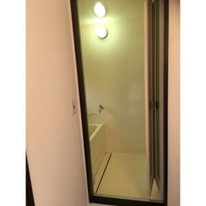 ハイツサンウェイの浴室