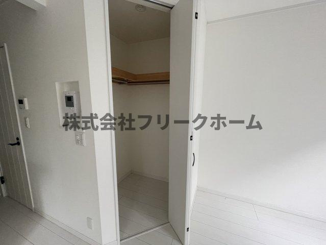 武蔵野市吉祥寺東町２丁目のアパートの収納