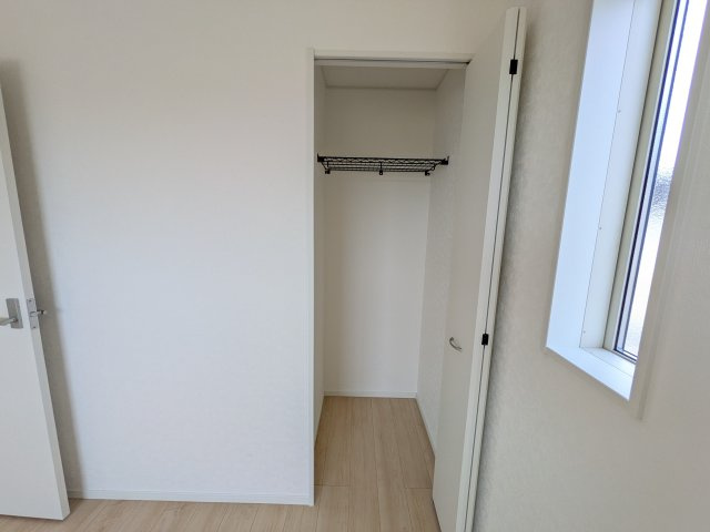 常総市本石下　第12　新築戸建て　2号棟の収納