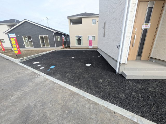 常総市本石下　第12　新築戸建て　8号棟の庭|日当たりや広さを現地で体感してください。理想のガーデニングや家庭菜園を始めてみませんか。