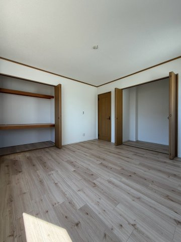 屯田9条11丁目の洋室