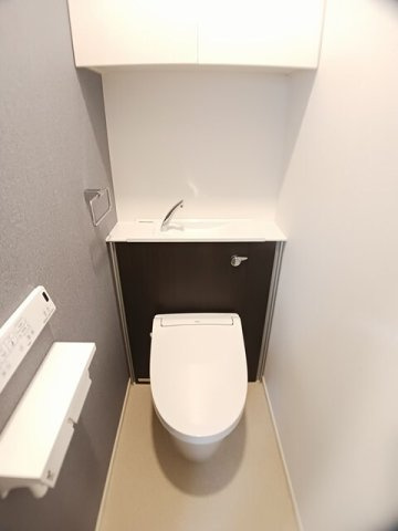 ヒカルサ京都山科大宅のトイレ