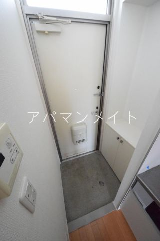 【玄関】 | リバーサイドイズミ | 玄関です