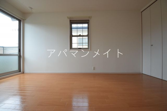 【洋室】 | リバーサイドイズミ | 戸塚周辺ならアパマンメイトへＬｅｔｓ Ｇｏ ！
