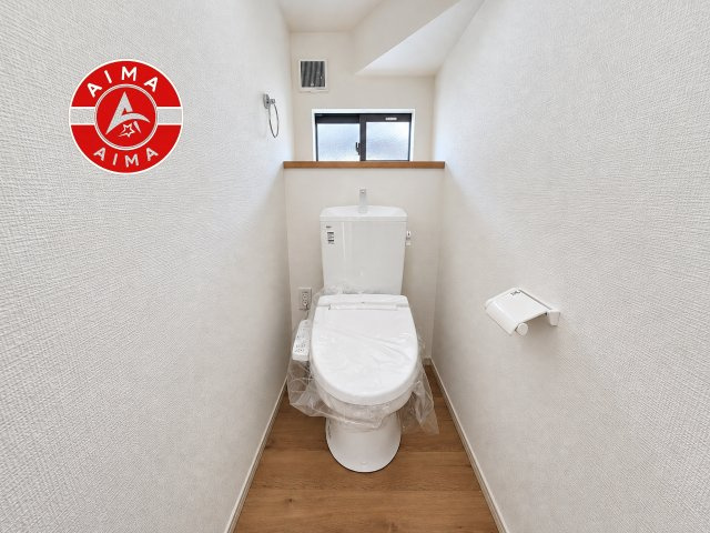 福岡市西区泉3丁目第3-1棟（1号棟）のトイレ|トイレ・ウォシュレット付。快適で衛生的な洗浄機能付温水シャワートイレです。
