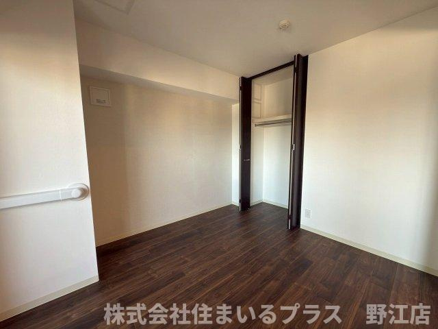 レジデンシア都島アイラの洋室