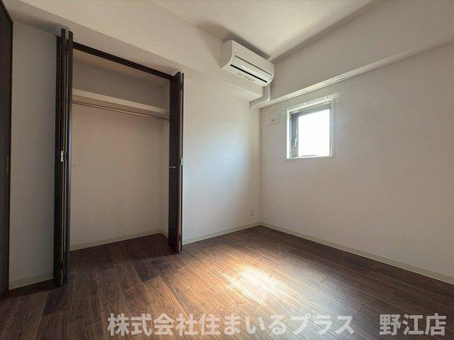 レジデンシア都島アイラの寝室