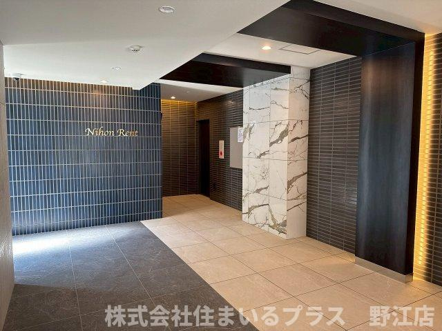 レジデンシア都島アイラのエントランス