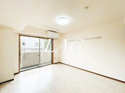 【居間・リビング】 | Ｂｒｉｇｈｔ Ｈｉｌｌｓ | 洋室のお部屋です。