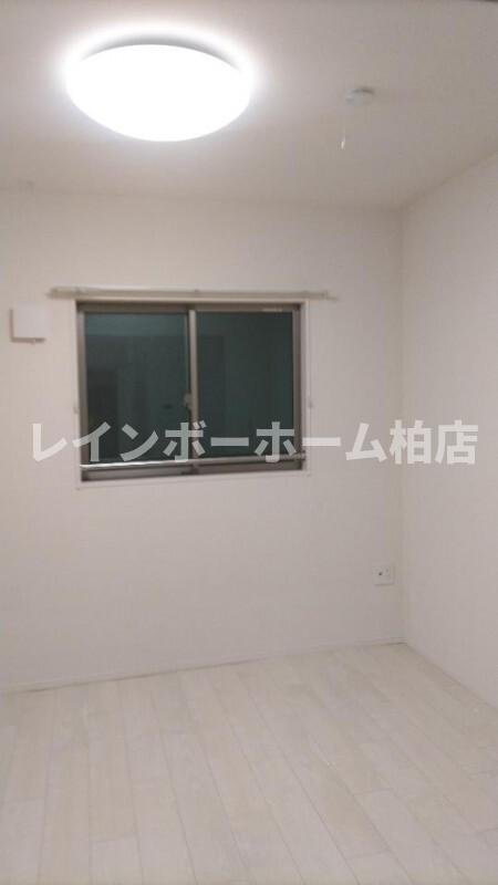 クレール松葉Ⅲの寝室