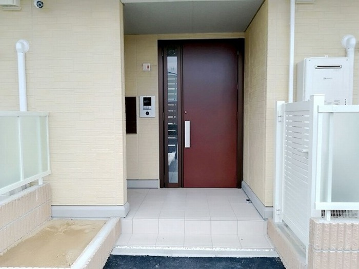 D-roomさくらのエントランス|オートロック付きで安心です★