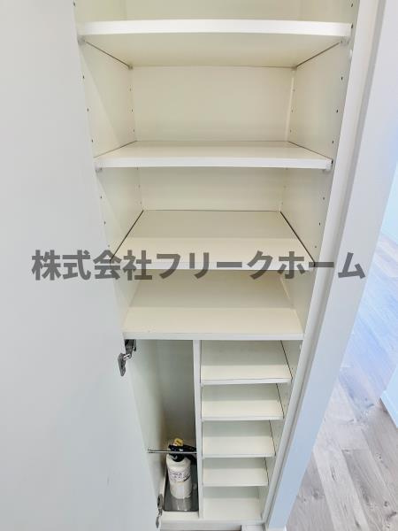 武蔵野市御殿山１丁目の賃貸マンションの居間・リビング