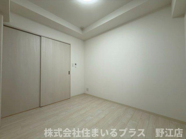 レジデンシア都島アイラの寝室