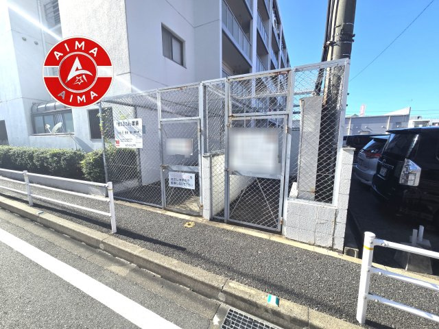 ホワイトピア周船寺の現況写真|前面道路含む現地の写真です。
