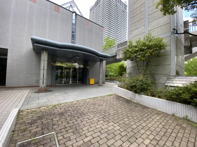 RICイーストコート２番街のエントランス