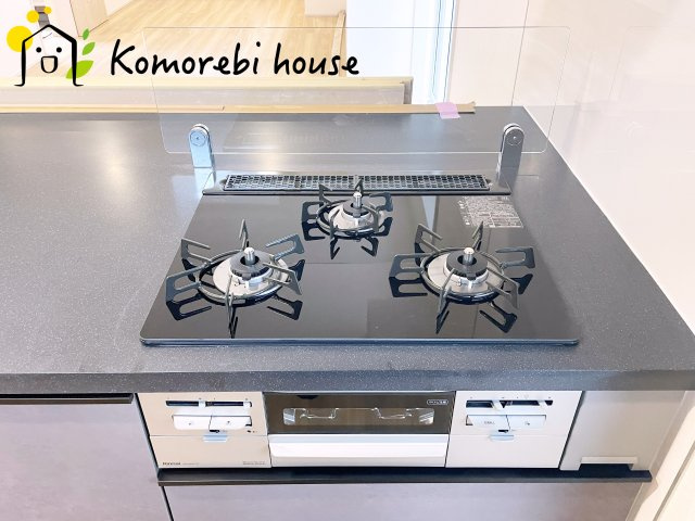 さいたま市見沼区大和田町2丁目　7期　新築一戸建て　ブルーミングガーデン　01のキッチン|キッチンです