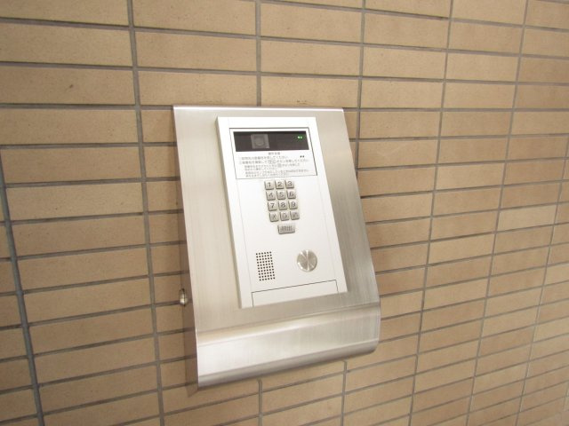 ダイアパレス草加旭町の防犯設備|オートロック