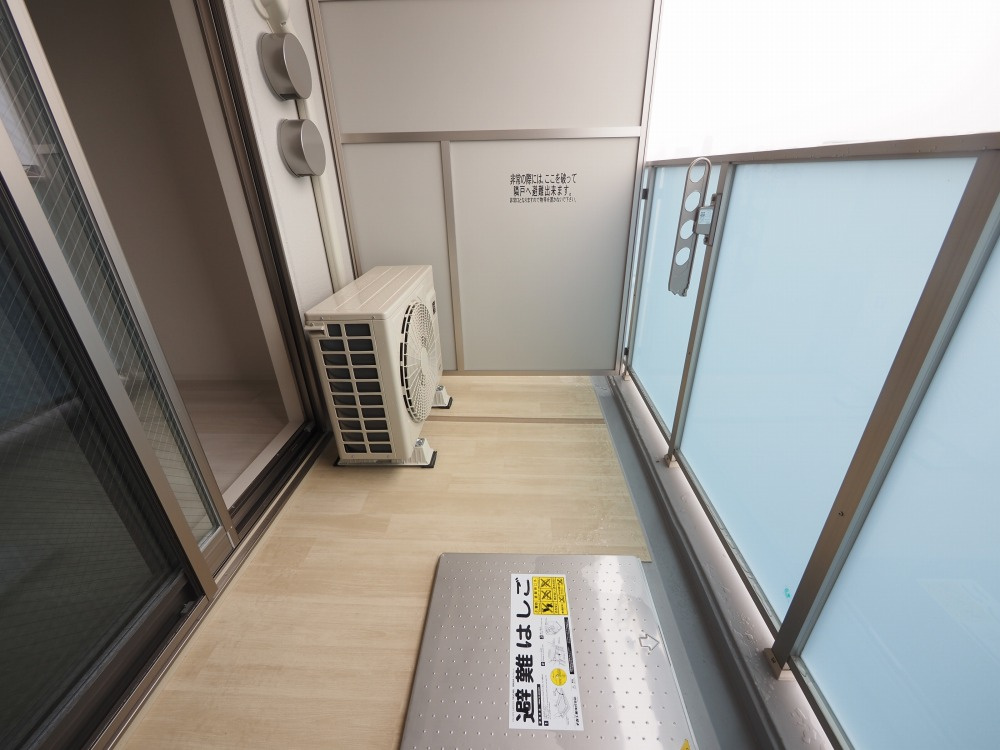 大阪市東成区大今里２丁目の賃貸マンションのバルコニー