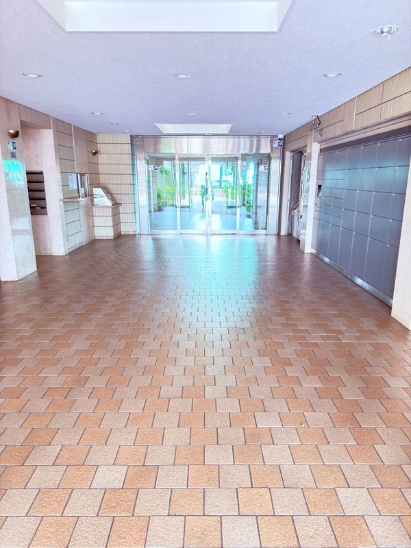越谷南パークホームズのロビー