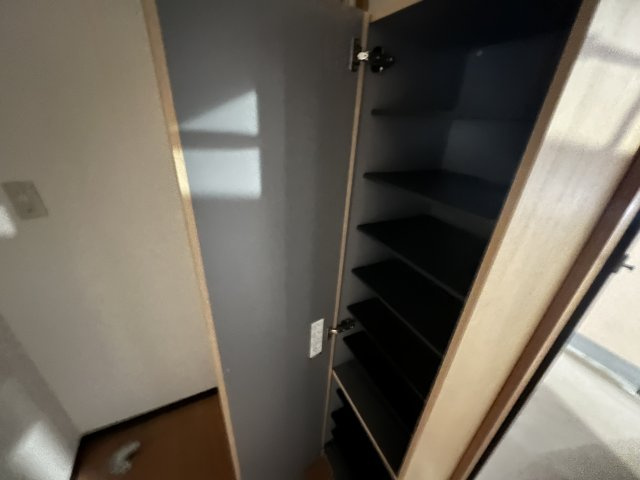 M.ONEビルの収納