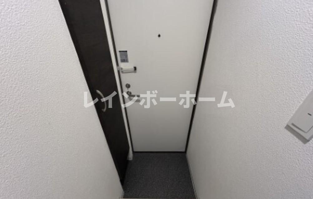ジーメゾン鎌ヶ谷シエルの玄関|ゆったりとした玄関です