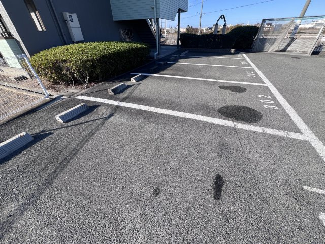 ベイビレッジＩＮＯＵＥの駐車場