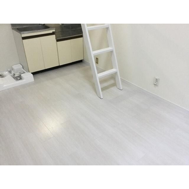 三ツ沢ホームズの居間・リビング