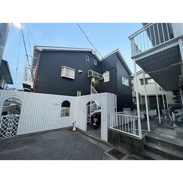 三ツ沢ホームズの外観