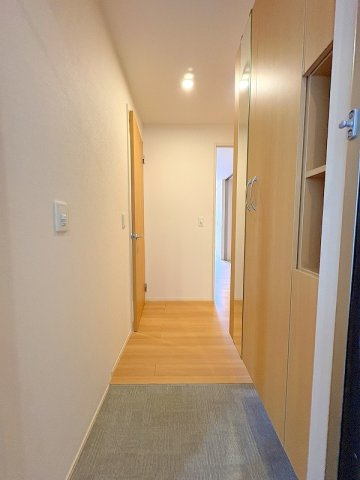 レジデンス京都洛央の玄関
