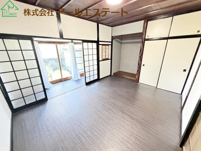 加古川市別府町元町　　山陽電鉄「別府駅」徒歩14分の洋室