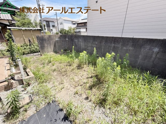 加古川市別府町元町　　山陽電鉄「別府駅」徒歩14分の庭
