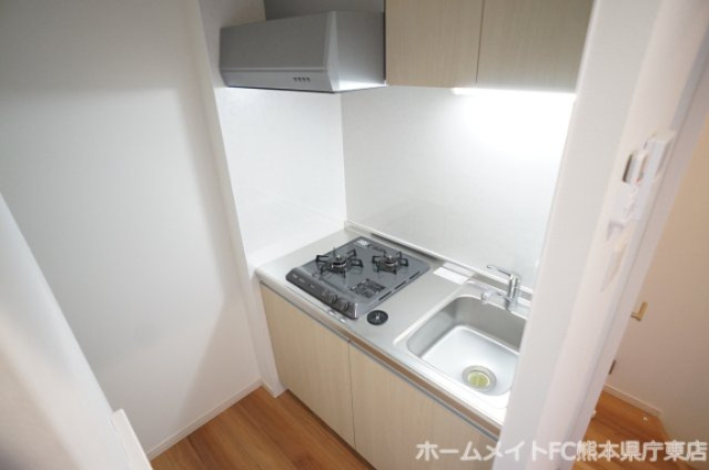 ADC熊本駅東マーレのキッチン|類似物件のイメージ写真となります。