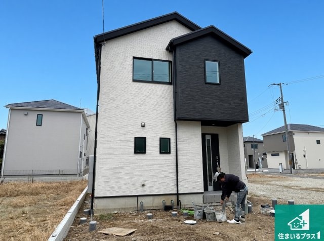◆泉佐野市南中安松　第1期　新築一戸建ての外観|現在建築中！落ち着いた街並みで新生活を始めることが出来そう！周辺の物件も併せてご紹介させて頂きます！