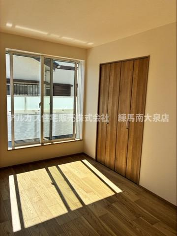 練馬区西大泉3丁目　新築一戸建　西武池袋線　大泉学園の洋室